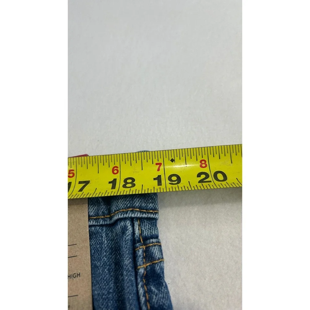 Levis levis 505